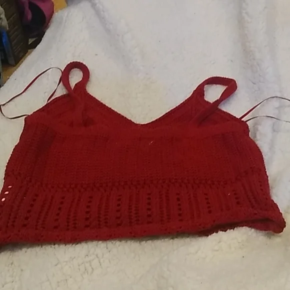 Crop top - Picture 2 of 4